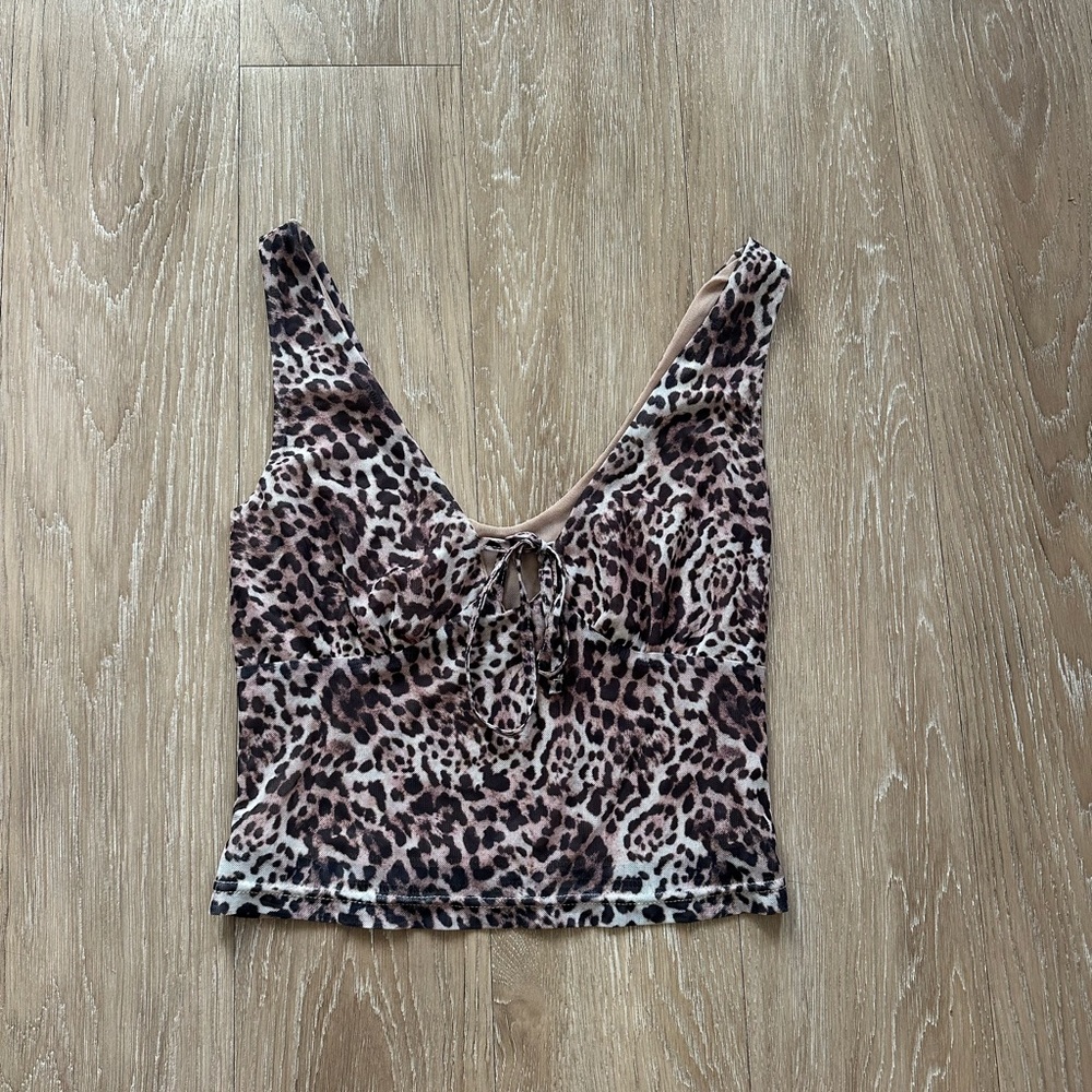 New, never worn leopard top